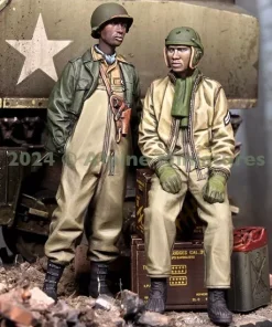 Alpine Miniatures 1/35- 35320 US 761st Tank Battalion Set (2 figures)
