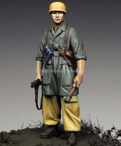 Alternative view of Alpine Miniatures 35221 1/35 NCO 1st FJ Div in Italy