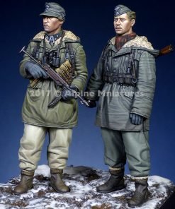 Alternative view of Alpine Miniatures 35237 1/35 WSS Grenadiers at Kharkov Set