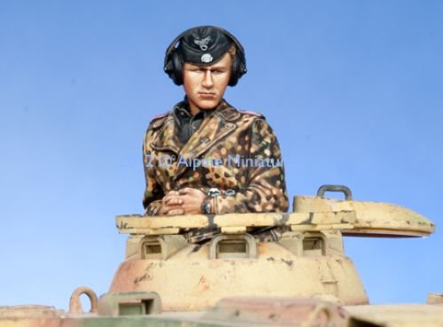 Alpine Miniatures 35140 1/35 WSS Panzer Commander #2 - Image 3