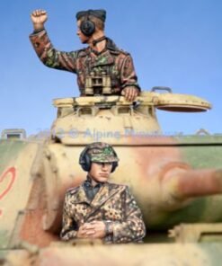 Alpine Miniatures 35141 1/35 WSS Panzer Commander Set (2 Figures)