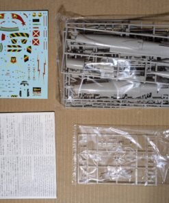 Alternative view of Hasegawa 07219 1/48 F-104C Starfighter (opened box)
