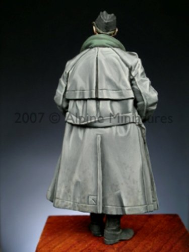 Alpine Miniatures 35055 1/35 WW2 German Officer #2 - Image 4