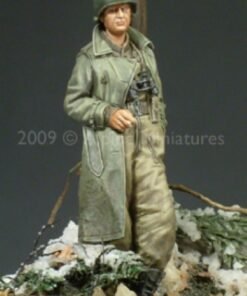 Alternative view of Alpine Miniatures 35093 1/35 WW2 US Army Officer #1
