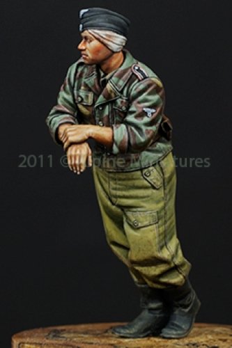 Alpine Miniatures 35145 1/35 WSS AFV Crew Leaning - Image 6