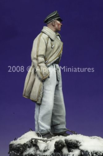 Alpine Miniatures 35063 1/35 Kurt Meyer LAH Kharkov - Image 5